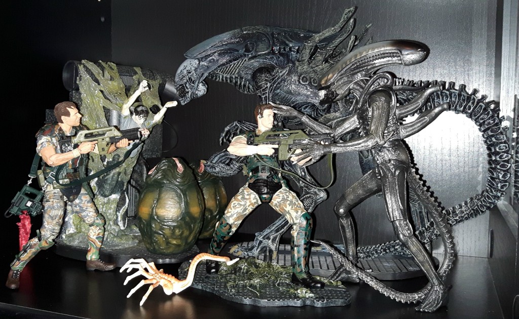 alien diorama